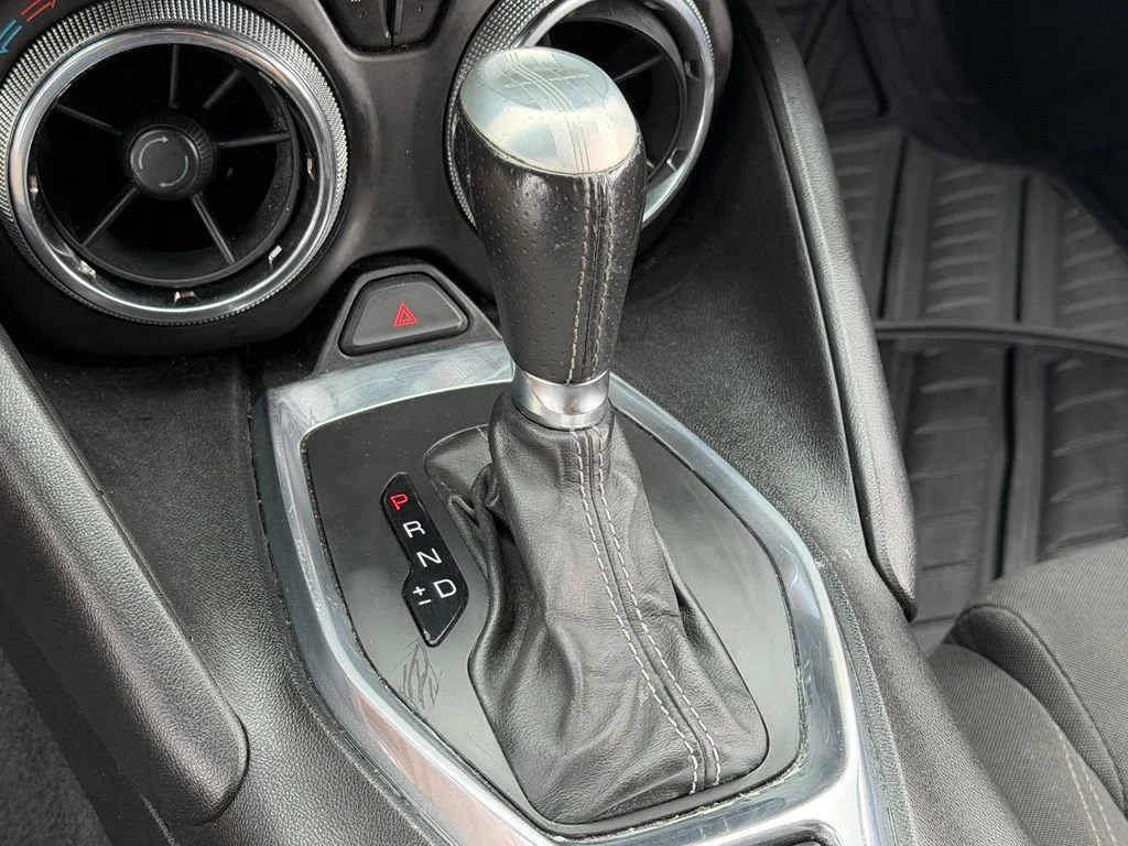 Used 2018 BLACK Chevrolet 1SS image 23