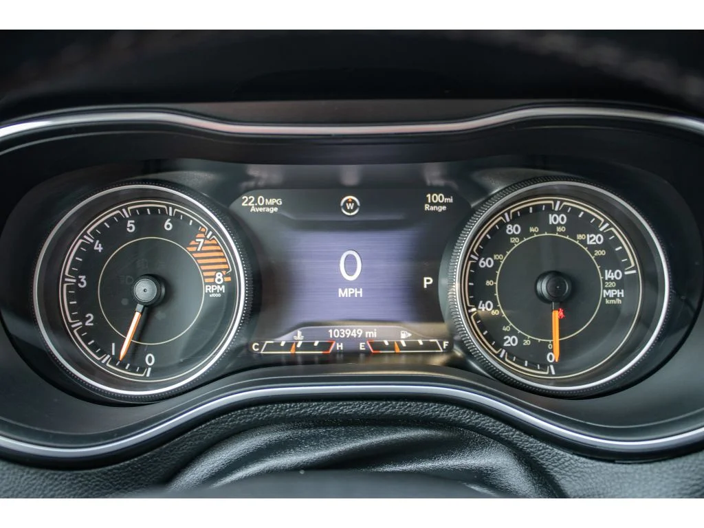 Used 2021 Sting-Gray Clearcoat Jeep Latitude Lux image 37