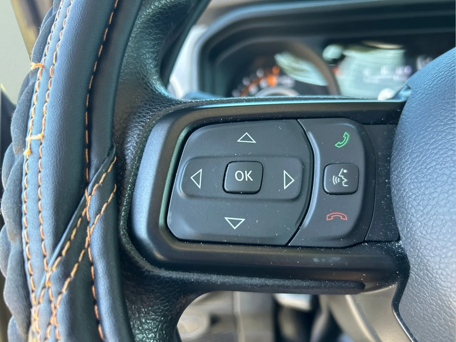 Used 2025 41 Jeep Nighthawk image 13