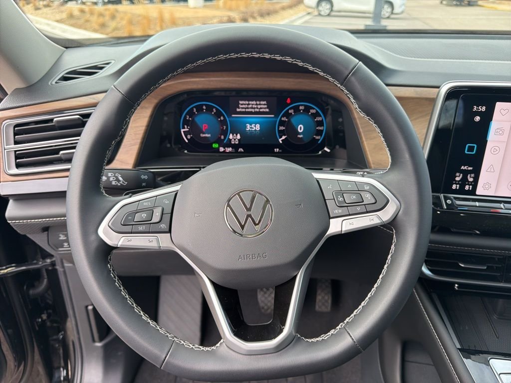 New 2026 Deep Black Pearl Volkswagen 2.0T SE w/Technology image 13