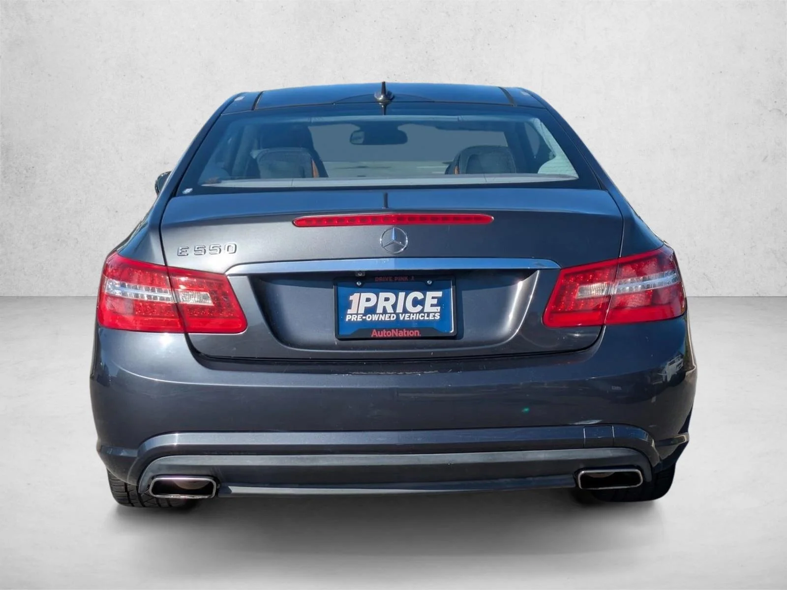 Used 2010 Steel Grey Metallic Mercedes-Benz E 550 image 6
