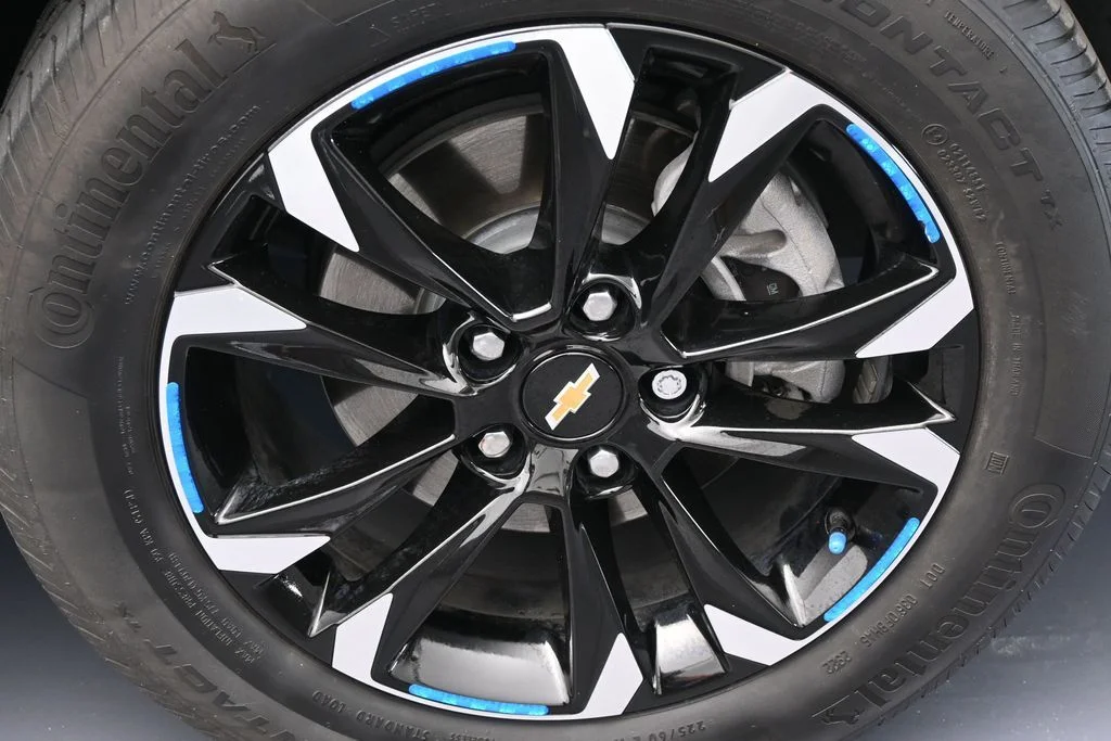 Used 2023 Blue Glow Metallic Chevrolet LT image 42