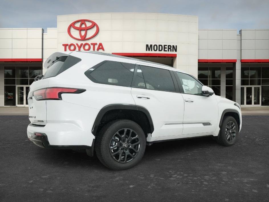 New 2026 Wind Chill Pearl Toyota Platinum image 10