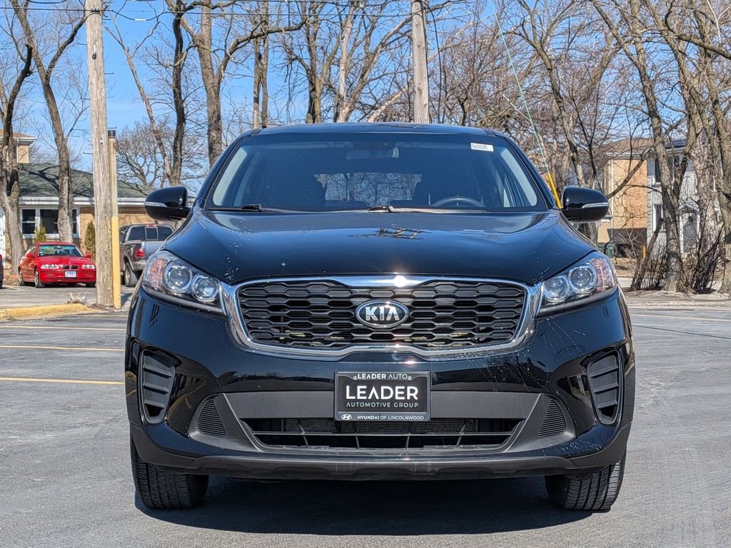 Used 2019 Kia Sorento L with VIN 5XYPG4A33KG542104 for sale in Lincolnwood, IL