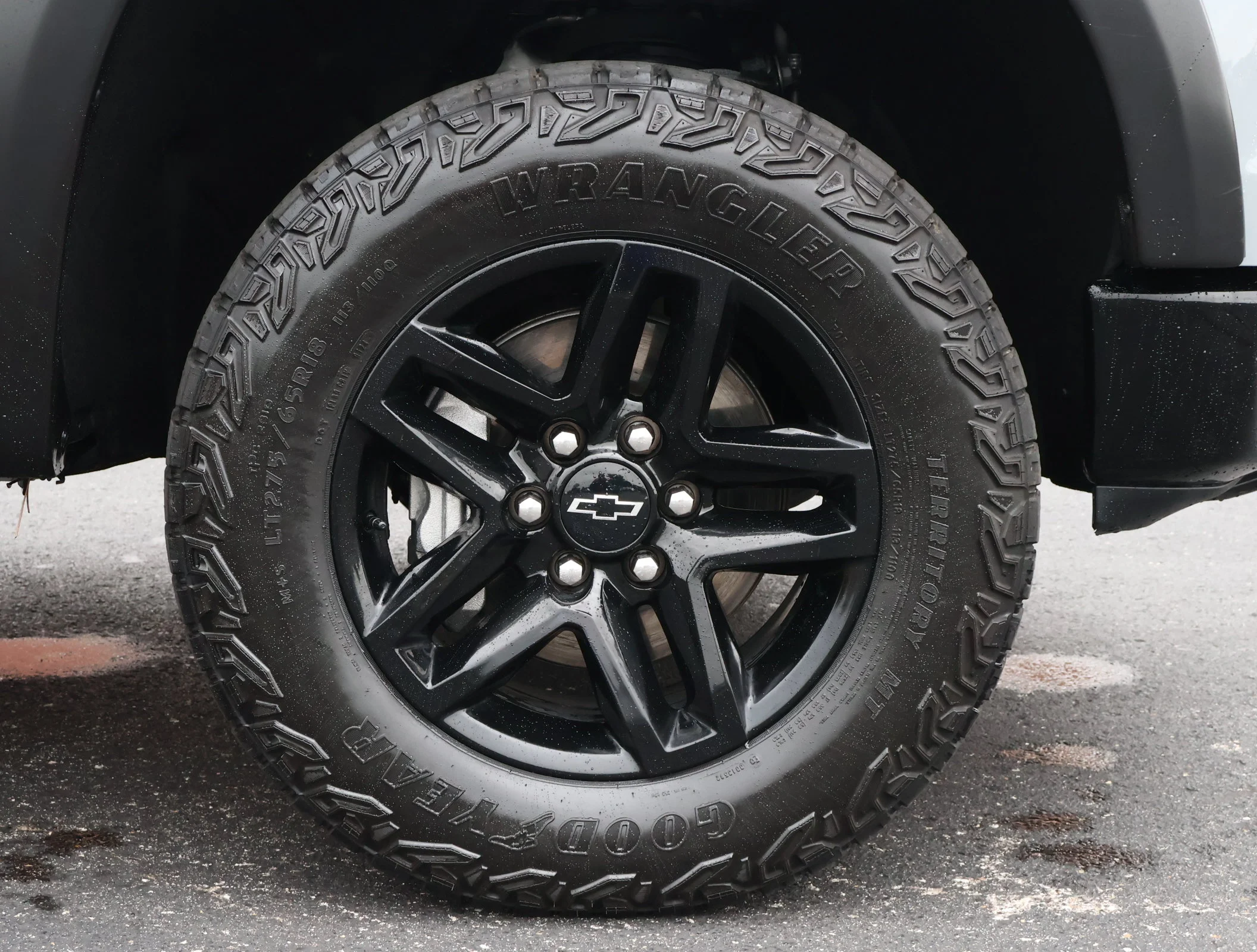 Used 2024 Slate Gray Metallic Chevrolet LT Trail Boss image 21