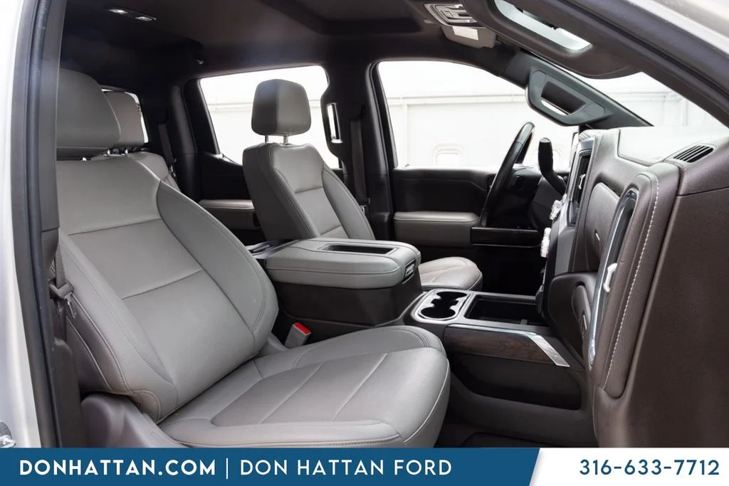 Used 2021 Silver GMC SLT image 21