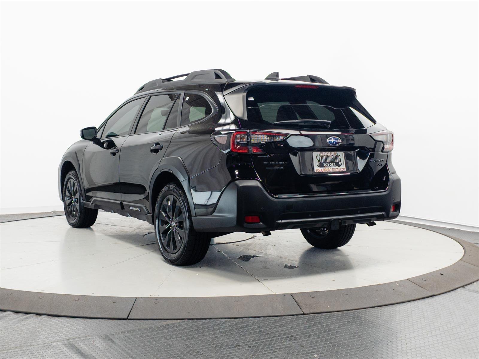 Used 2023 Black Subaru Onyx Edition XT image 9