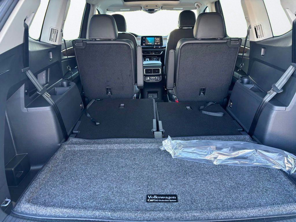 2026 Volkswagen Atlas SE w/Tech - Photo 18