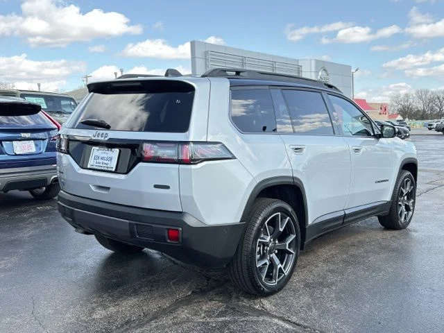 New 2026 Silver Jeep Overland image 17