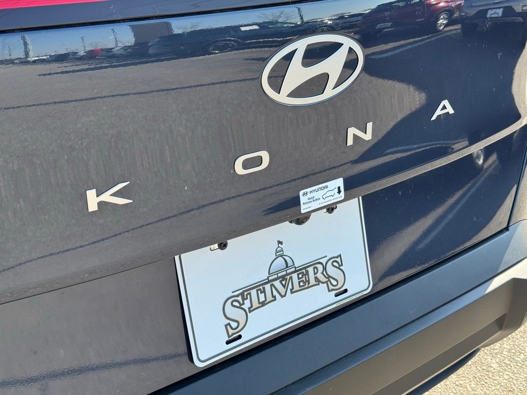 2026 Hyundai Kona SE - Photo 11