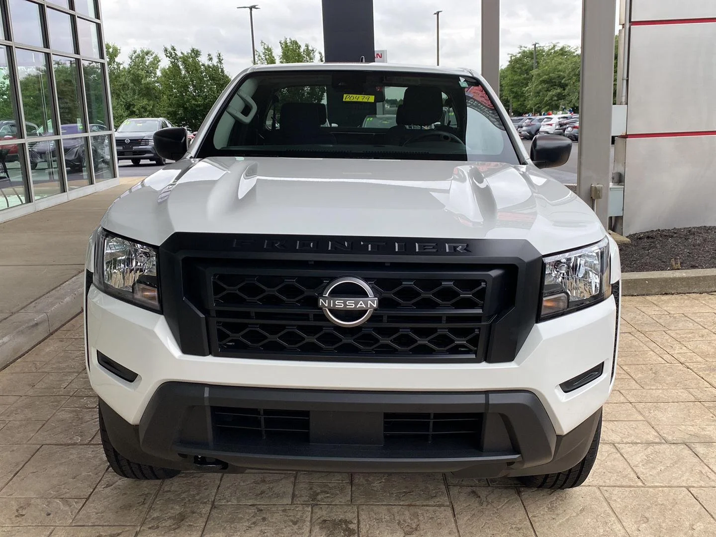 Used 2023 Glacier White Nissan S image 2