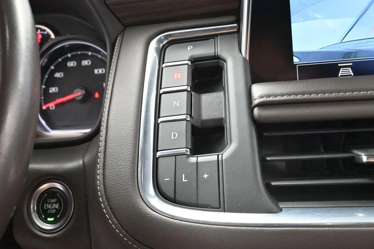 Used 2021 Black Chevrolet LT image 28