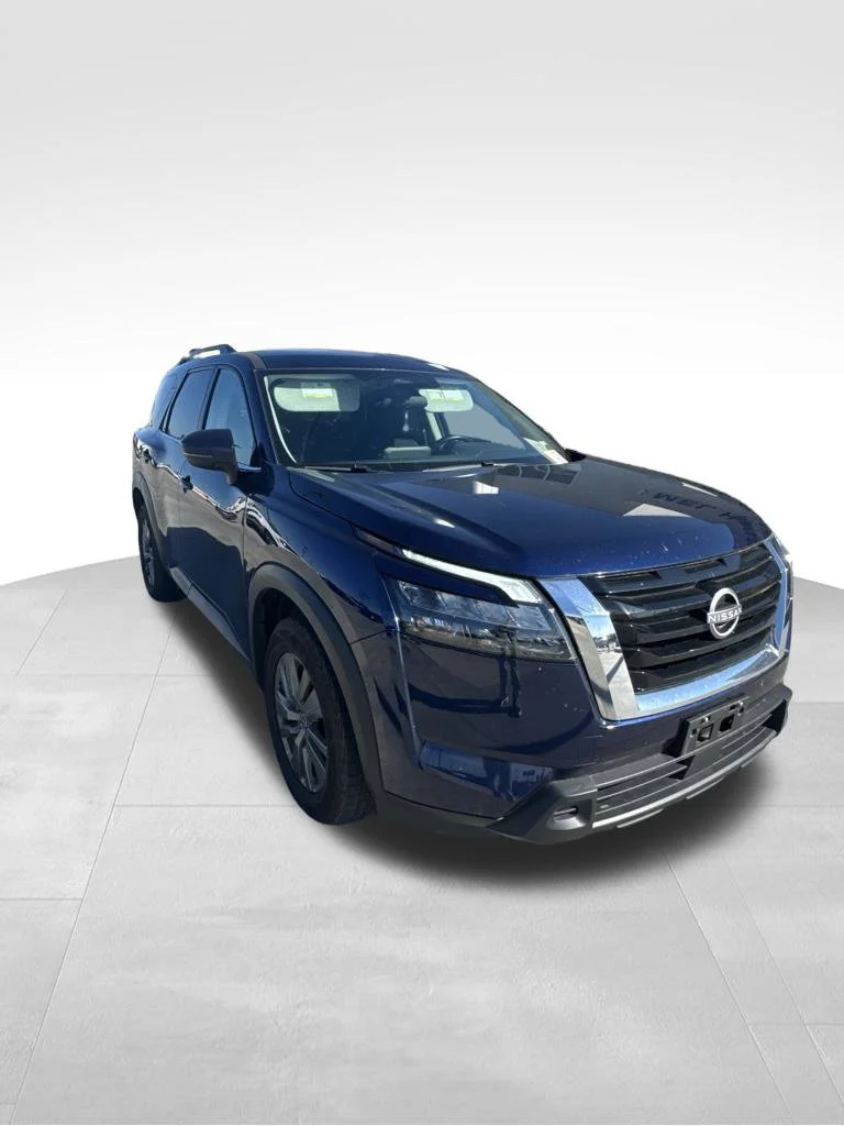 Used 2024 Deep Ocean Blue Nissan SV image 2