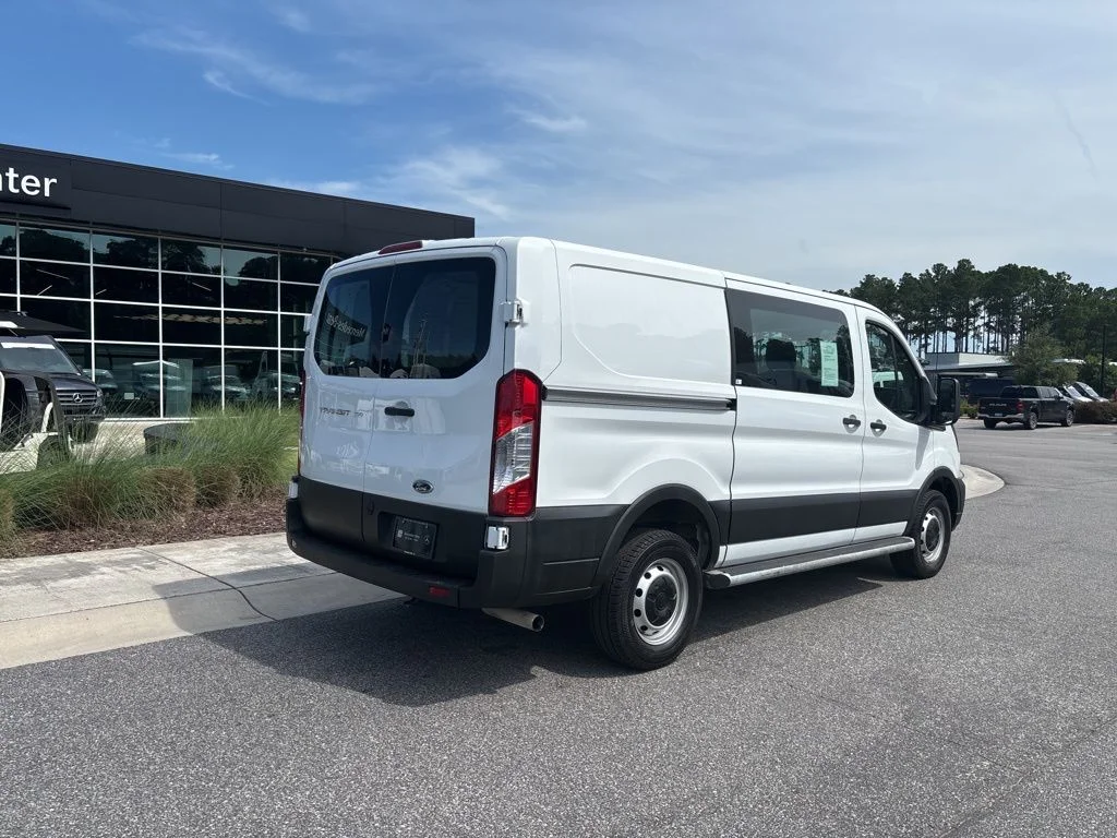 Used 2024 Oxford White Ford Base image 3