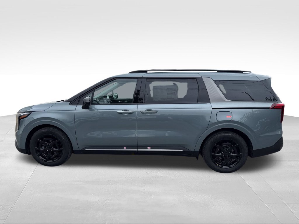 New 2027 Green Kia SX image 2