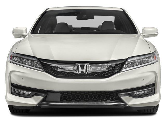 Used 2017 Lunar Silver Metallic Honda Touring image 4