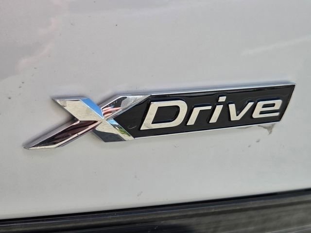 Used 2026 Alpine White BMW 330i xDrive image 8
