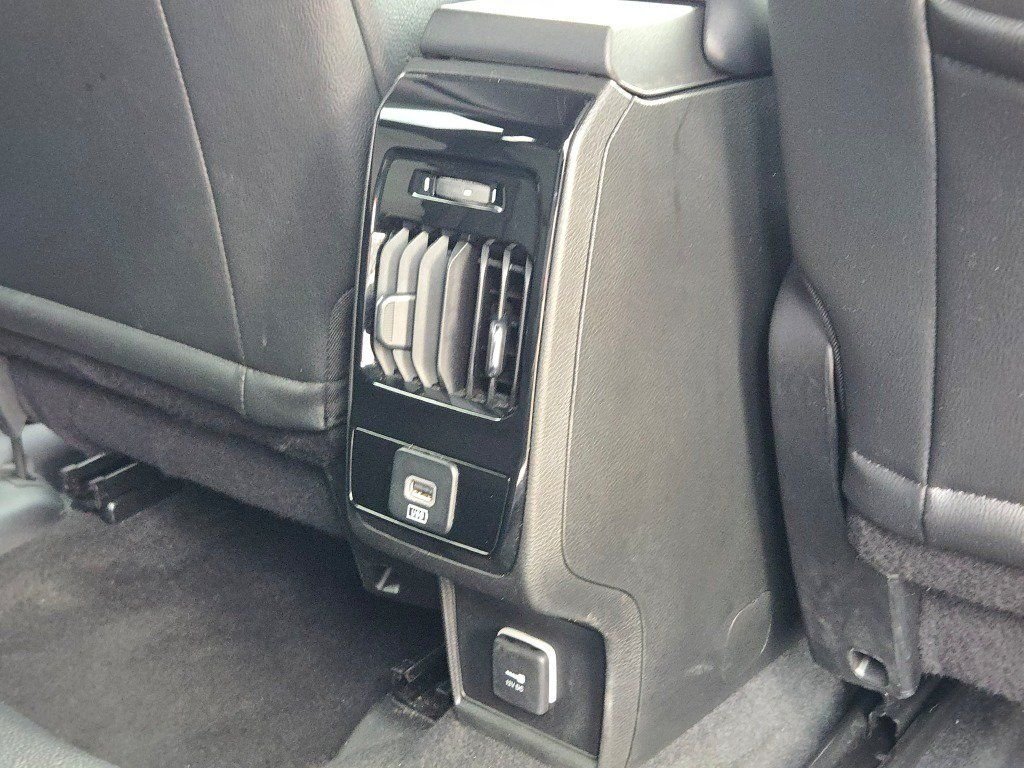 Used 2025 Red Jeep Limited image 9