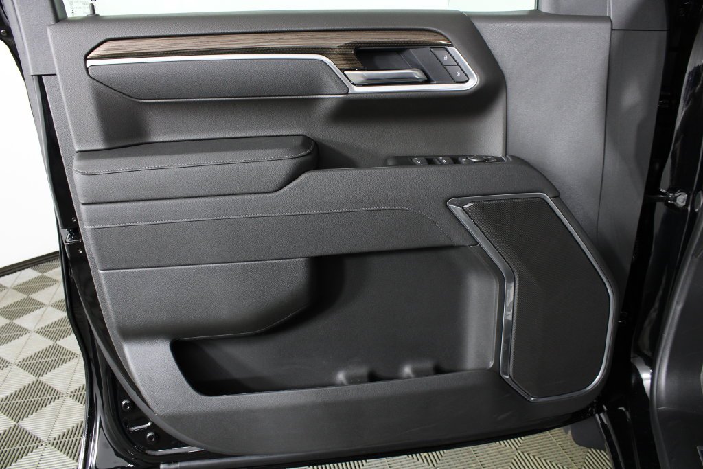 2026 Chevrolet Silverado 1500 LT - Photo 10