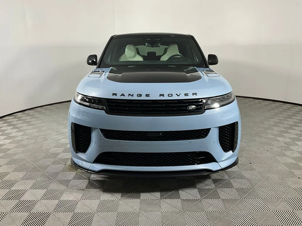 Used 2025 Blue Land Rover SV Edition Two image 8