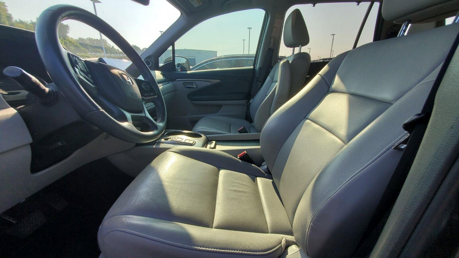 Used 2022 Modern Steel Metallic Honda EX-L image 3