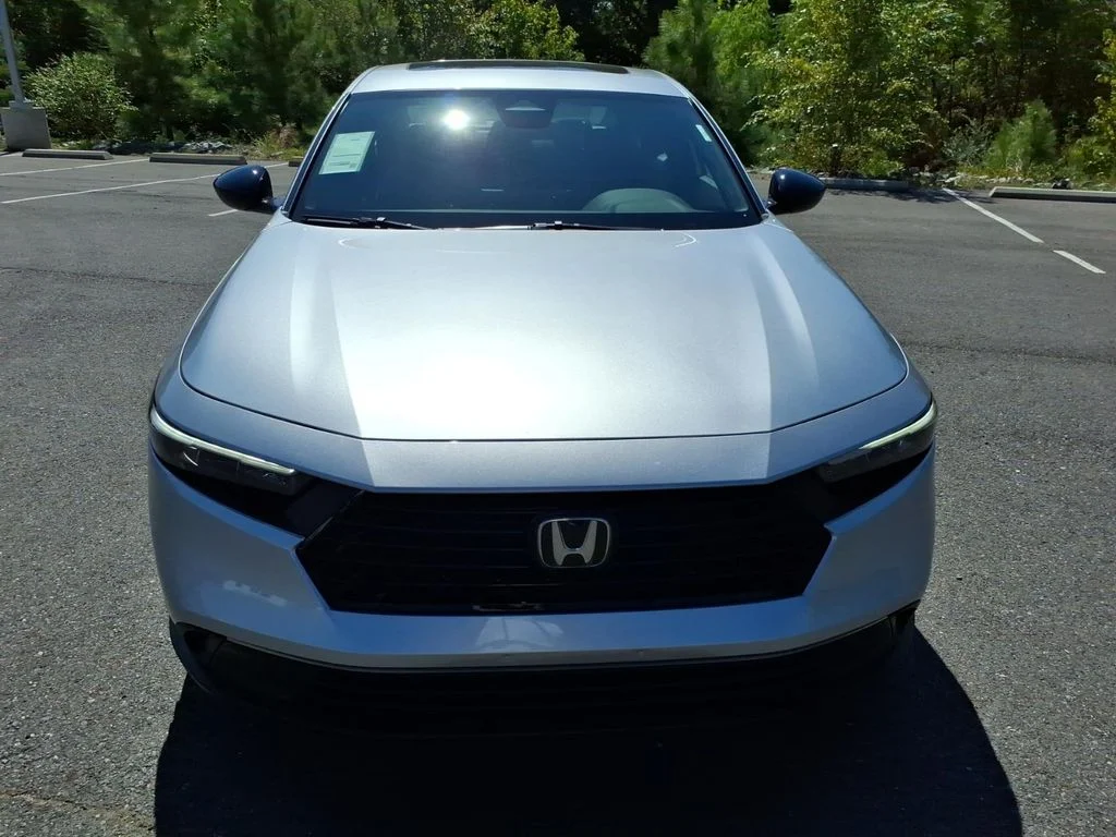 New 2026 Solar Silver Metallic Honda Sport Hybrid image 7