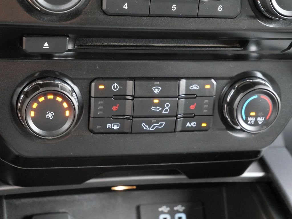 Used 2016 Brown Ford XLT image 24