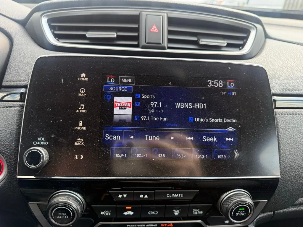 Certified Used 2020 White Honda Touring image 22