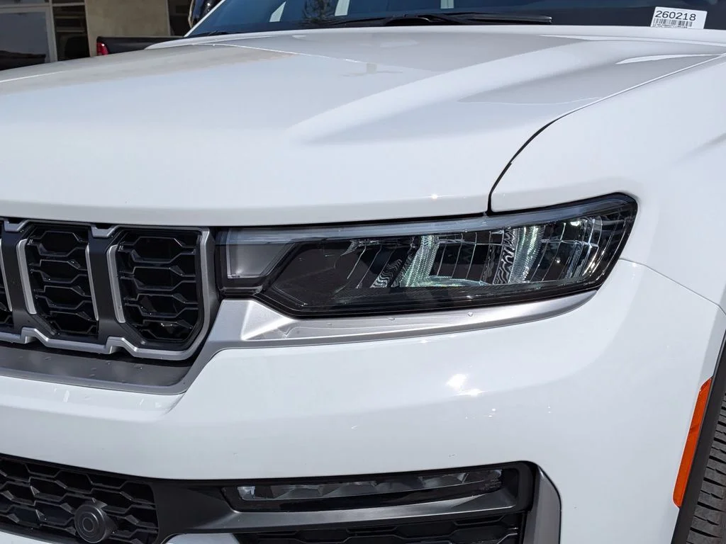 New 2026 Bright White Clearcoat Jeep Limited image 10