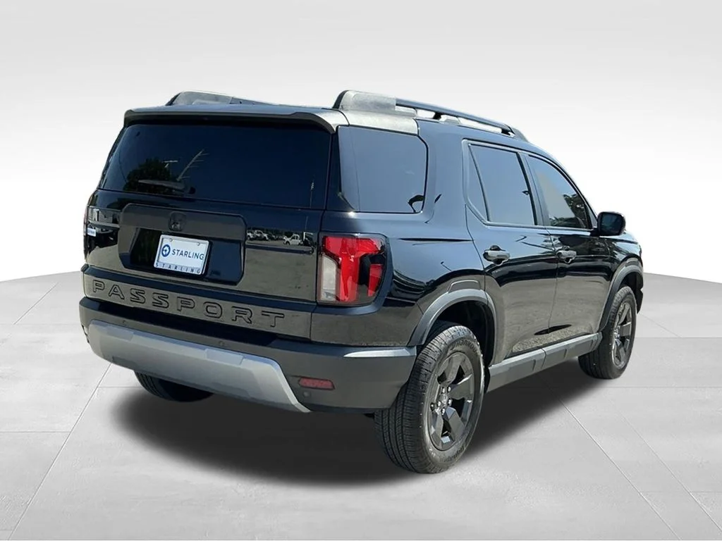 Used 2026 Black Honda RTL image 7