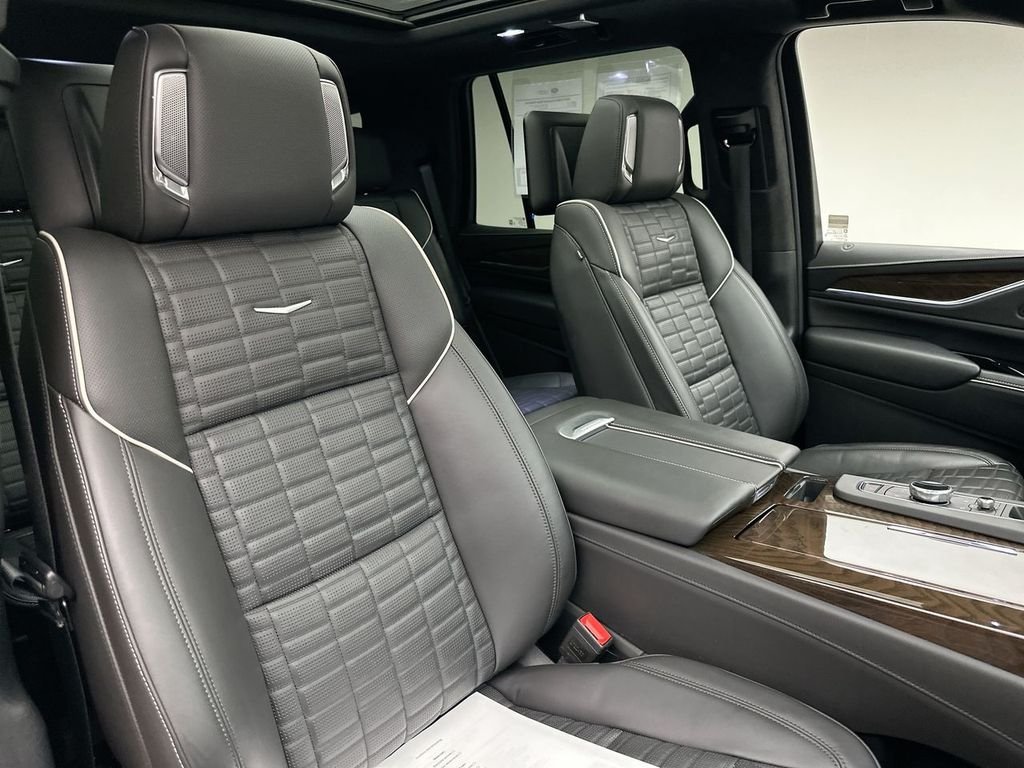 Used 2024 Black Raven Cadillac Sport Platinum image 18
