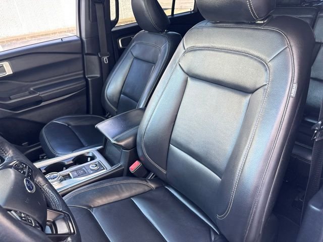 Used 2020 White Metallic Ford XLT image 27