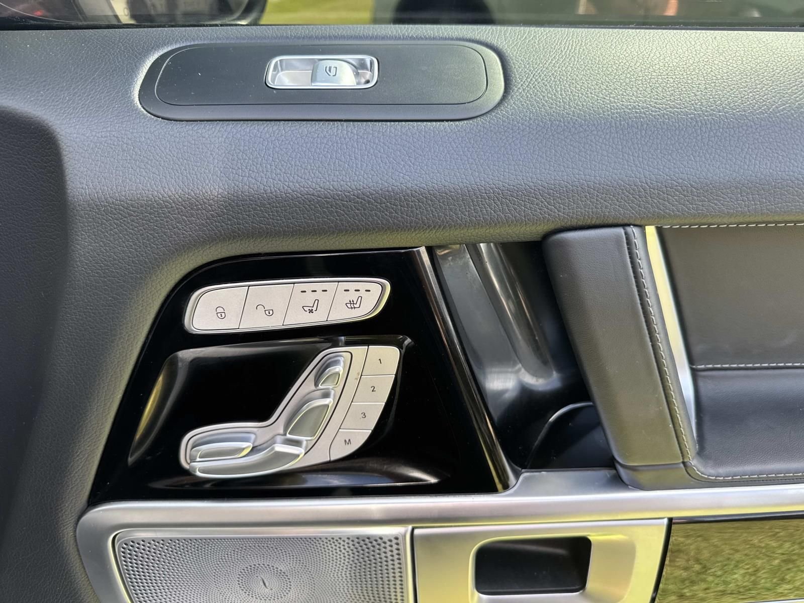 Certified Used 2025  Mercedes-Benz G 550 image 16