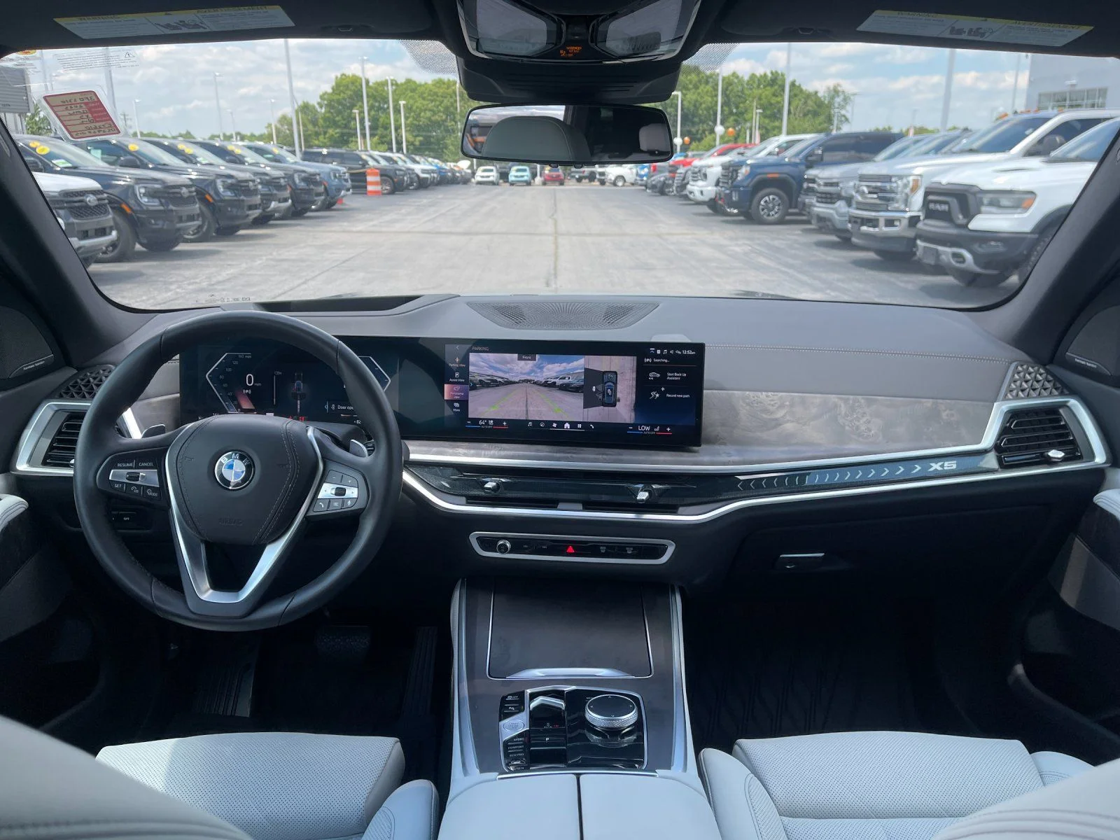 Used 2025 Blue BMW xDrive40i image 15
