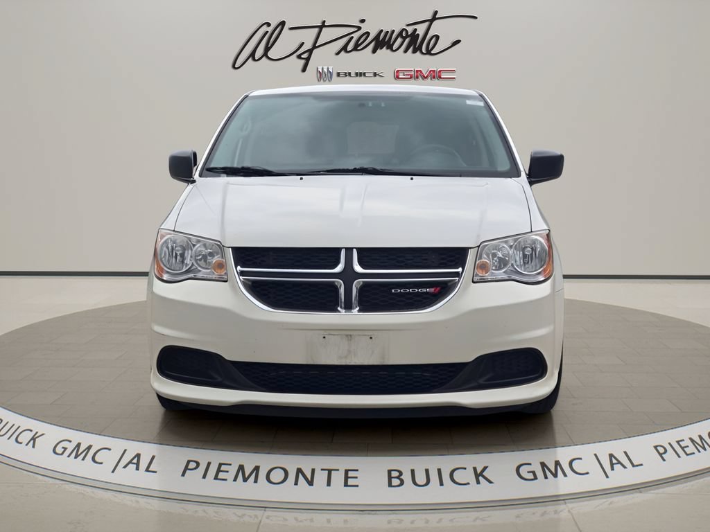 Used 2013 Dodge Grand Caravan SE with VIN 2C4RDGBG0DR752825 for sale in Elmhurst, IL