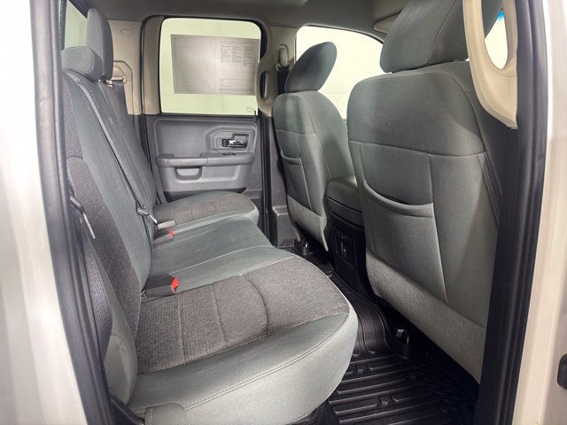 Used 2015 White Ram SLT image 5