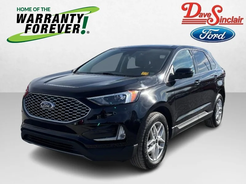 Used 2024 Black Ford SEL image 1