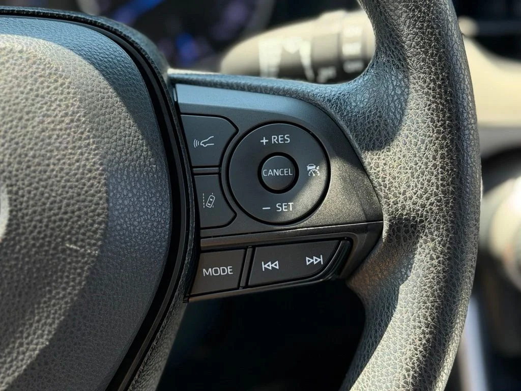 Used 2019 Gray Toyota XLE image 13