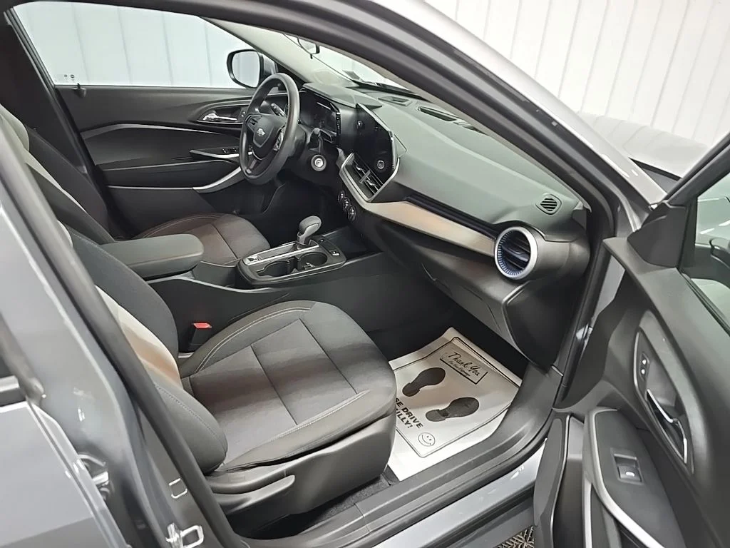 Used 2024 Sterling Gray Metallic Chevrolet LS image 17