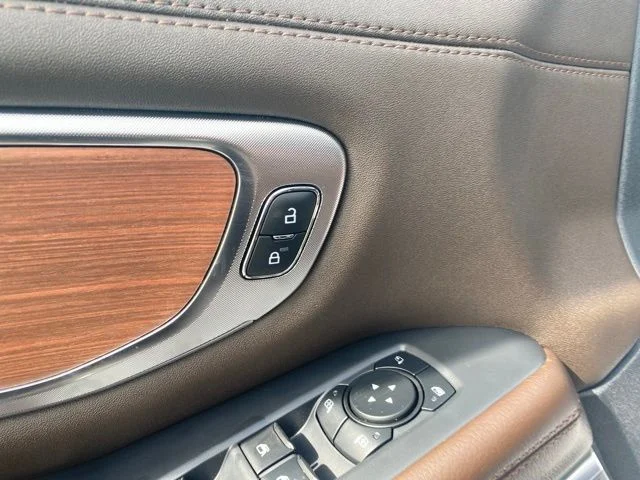 New 2027 Agate Black Metallic Ford King Ranch® image 12