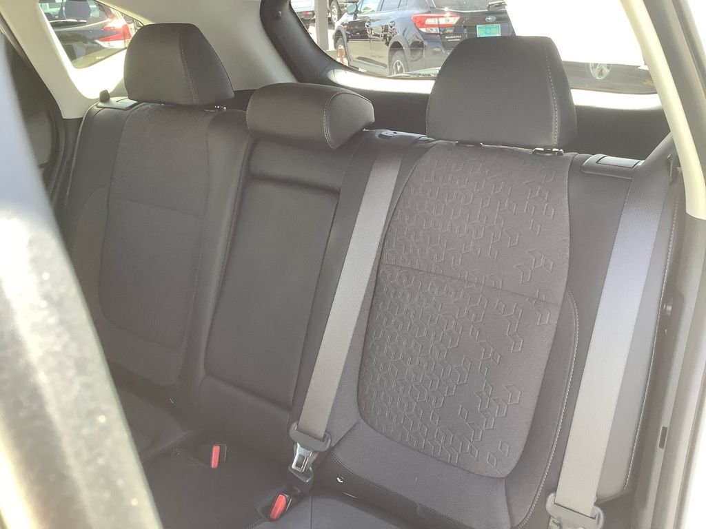 Used 2026 White Kia S image 19