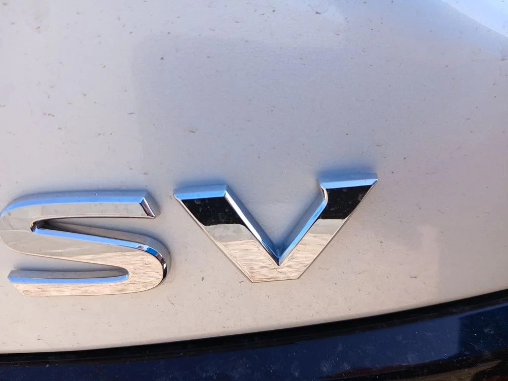 Used 2024 White Nissan SV image 4