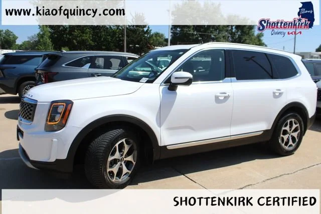 Used 2021 White Kia EX image 2