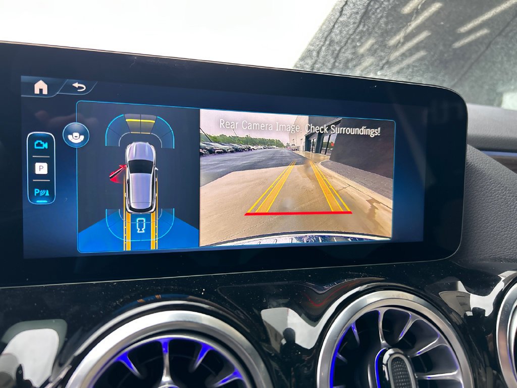 New 2026 Polar White Mercedes-Benz GLA 250 image 55
