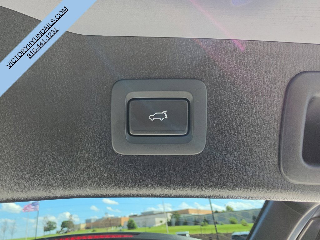 Used 2025 Gray Mazda 2.5 S Carbon Edition image 30