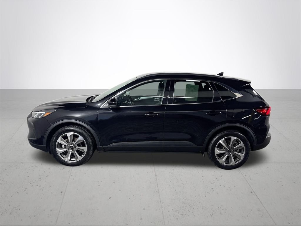 Used 2025 Black Ford Platinum image 9
