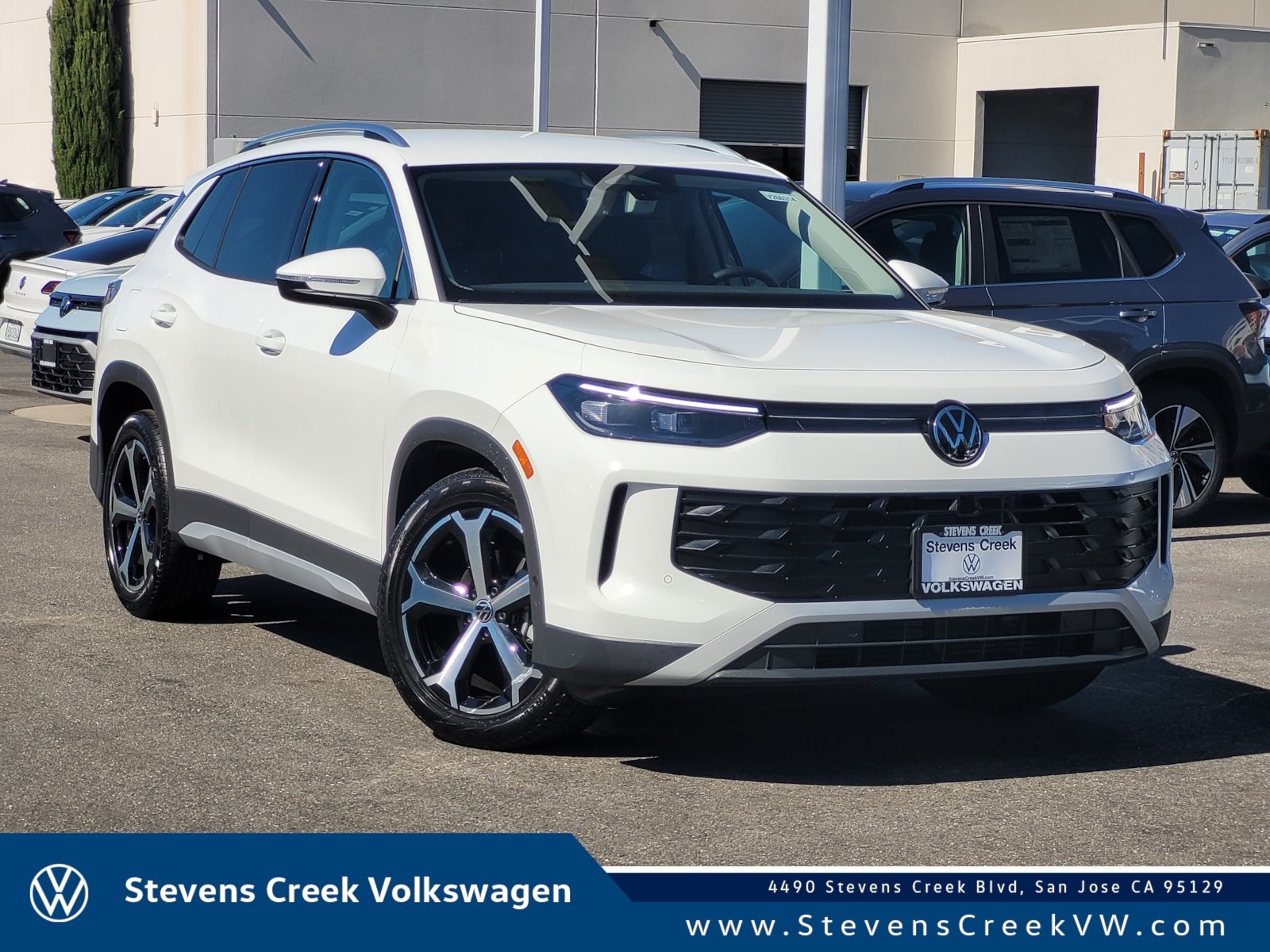 New 2026 White/off-white Volkswagen 2.0T SE image 1