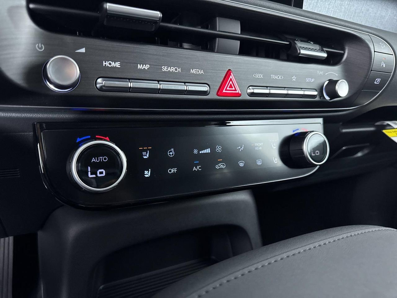 New 2026 Abyss Black Pearl Hyundai Limited AWD image 21