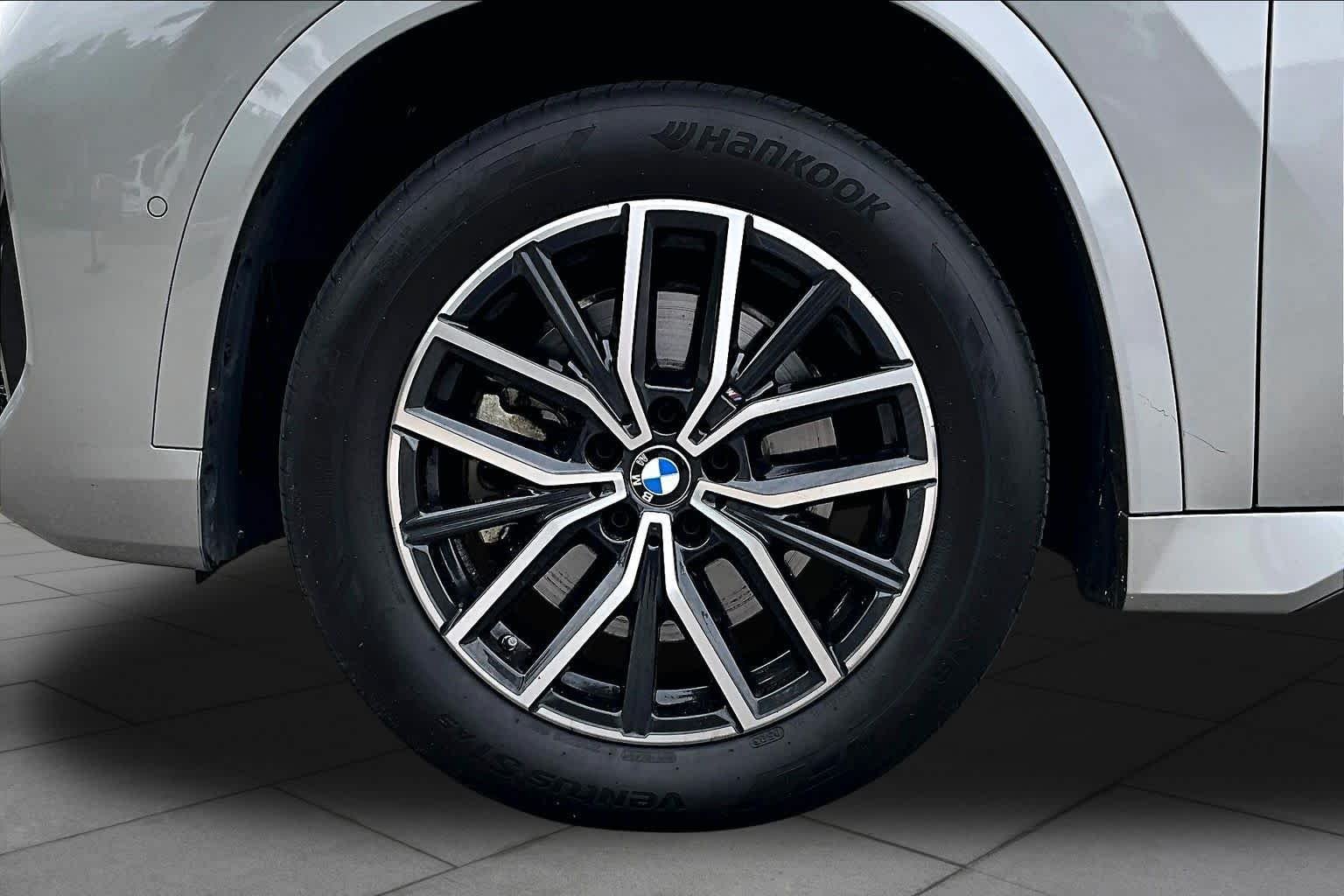 Certified Used 2025 Space Silver Metallic BMW xDrive28i image 10