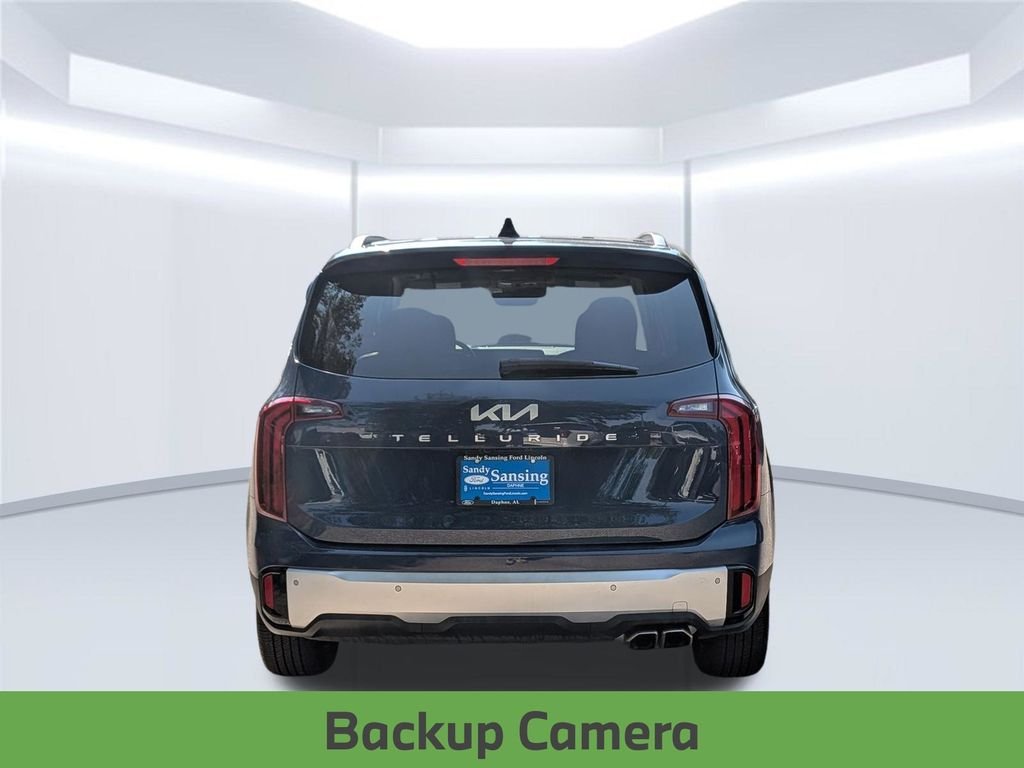 Used 2024 Black Kia S image 5
